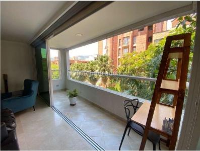 Apartamento de 5 alcobas en venta en Laureles, Medellín, 129 m² · foto 4 de 16