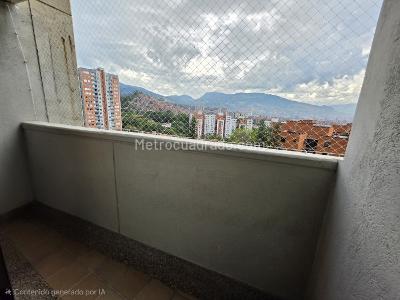 Apartamento de 3 alcobas en venta en Belen, Medellín, 94 m² · foto 2 de 18