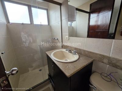 Apartamento de 3 alcobas en venta en Belen, Medellín, 94 m² · foto 3 de 18
