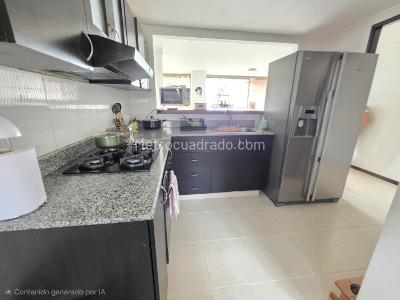 Apartamento de 3 alcobas en venta en Belen, Medellín, 94 m² · foto 7 de 18