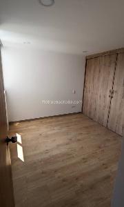 Apartamento de 2 alcobas en arriendo en El Carmelo Ii, Sabaneta, 60 m² · foto 6 de 8