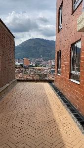 Apartamento de 3 alcobas en venta en Cabañitas, Bello, 50 m² · foto 3 de 12