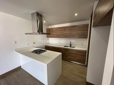 Apartamento en venta en Ciudad Del Rio, Medellín · foto 9 de 11