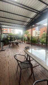 Casa de 5 alcobas en venta en Laureles, Medellín, 300 m² · foto 2 de 14
