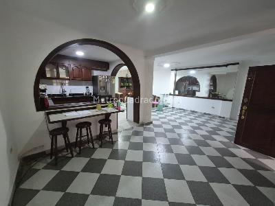Casa de 5 alcobas en venta en Melendez, Cali, 350 m² · foto 2 de 11