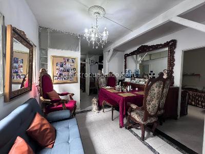 Apartamento de 3 alcobas en venta en Laureles, Medellín, 130 m² · foto 4 de 13