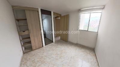Apartamento de 3 alcobas en venta en Vereda El Porvenir, Itagüí, 55 m² · foto 4 de 10