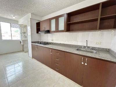 Apartamento en venta en Cuarto De Legua, Cali · foto 3 de 20