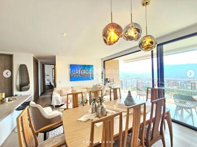 Apartamento de 2 alcobas en venta en Los Balsos 1, Medellín, 105 m² · foto 5 de 10