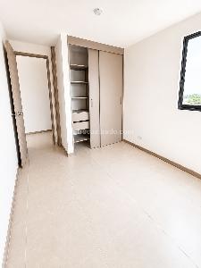 Apartamento en venta en Armenia, Armenia · foto 4 de 9