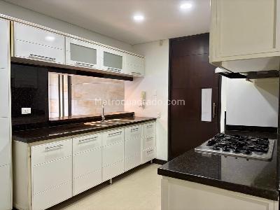 Apartamento en venta en Pance, Cali · foto 4 de 20