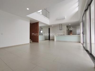Apartamento en venta en Pance, Cali · foto 2 de 20