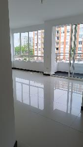 Apartamento de 3 alcobas en venta en Valle Del Lili, Cali, 76 m² · foto 2 de 12