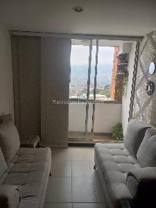 Apartamento en venta en Centro De La Moda, Itagüí · foto 6 de 10