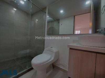 Apartamento de 2 alcobas en venta en Rincon Santos, Bello, 62 m² · foto 6 de 11