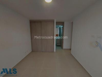 Apartamento de 2 alcobas en venta en Rincon Santos, Bello, 62 m² · foto 7 de 11