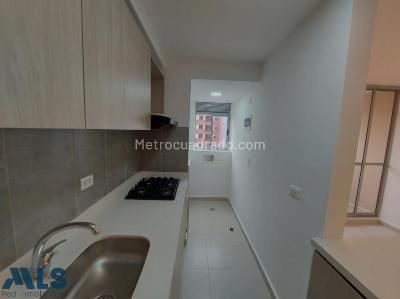 Apartamento de 2 alcobas en venta en Rincon Santos, Bello, 62 m² · foto 9 de 11