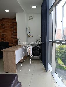 Apartamento en venta en Laureles, Medellín · foto 3 de 11