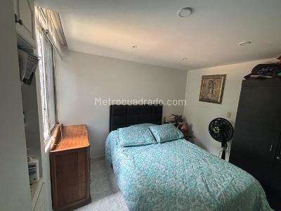 Apartamento en venta en El Esmeraldal, Envigado · foto 9 de 11