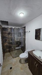 Casa de 3 alcobas en venta en La America, Medellín, 200 m² · foto 19 de 20