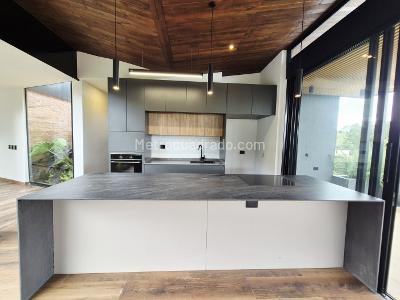 Casa de 4 alcobas en venta en Altos De Las Palmas, Envigado, 331 m² · foto 9 de 20