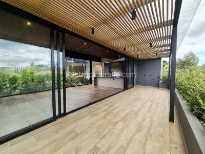 Casa de 4 alcobas en venta en Altos De Las Palmas, Envigado, 331 m² · foto 10 de 20