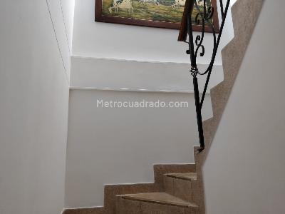 Apartamento de 3 alcobas en venta en Laureles, Medellín, 146 m² · foto 7 de 18