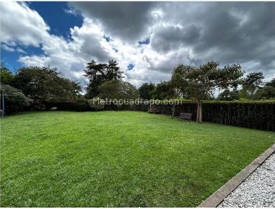 Apartamento de 4 alcobas en venta en Llanogrande, Rionegro · foto 2 de 20