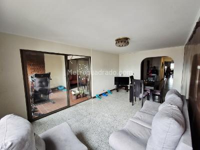 Apartamento en venta en La Candelaria, Medellín · foto 4 de 20