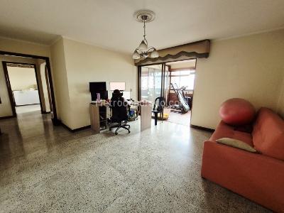 Apartamento en venta en La Candelaria, Medellín · foto 6 de 20