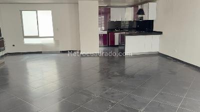Casa de 5 alcobas en venta en Villa Claudia, Bogotá, 412 m² · foto 2 de 20