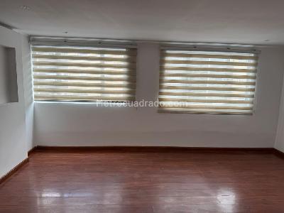 Casa de 5 alcobas en venta en Villa Claudia, Bogotá, 412 m² · foto 5 de 20