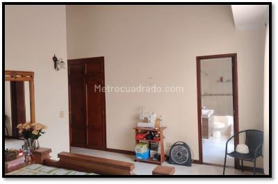 Casa de 4 alcobas en venta en Cañaveralejo, Sabaneta, 210 m² · foto 4 de 18
