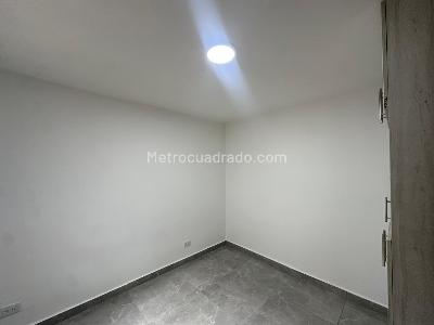 Apartamento de 3 alcobas en venta en Altos De Maria Auxiliadora, Sabaneta, 55 m² · foto 10 de 13