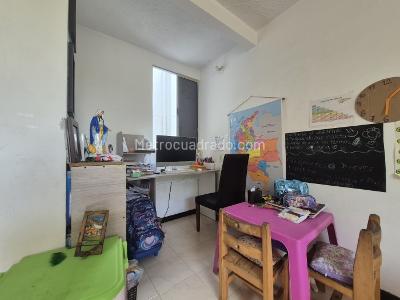 Apartamento de 3 alcobas en venta en Valle Del Lili, Cali, 61 m² · foto 4 de 14