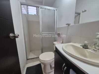 Apartamento de 3 alcobas en venta en Valle Del Lili, Cali, 61 m² · foto 10 de 14