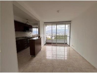 Apartamento en venta en Belen, Medellín · foto 2 de 15