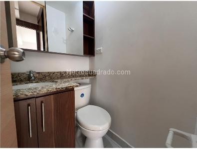 Apartamento en venta en Belen, Medellín · foto 9 de 15