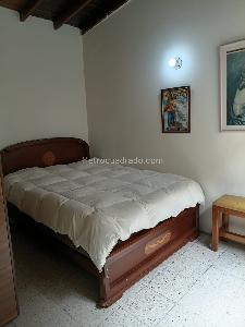 Casa de 5 alcobas en venta en Santa Lucia, Medellín, 200 m² · foto 12 de 16