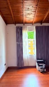 Apartamento de 3 alcobas en venta en Loma De San Julian, Medellín, 77 m² · foto 3 de 12
