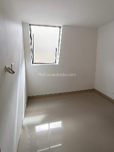 Apartamento de 3 alcobas en venta en Amazonia, Bello, 63 m² · foto 8 de 10