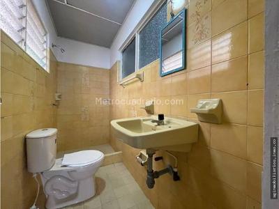 Casa de 5 alcobas en venta en La Base, Cali, 230 m² · foto 12 de 20
