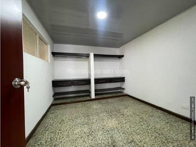 Casa de 5 alcobas en venta en La Base, Cali, 230 m² · foto 13 de 20