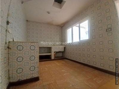 Casa de 5 alcobas en venta en La Base, Cali, 230 m² · foto 14 de 20