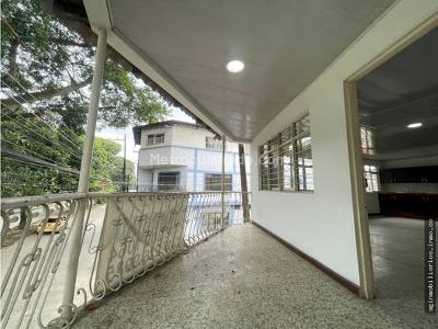 Casa de 5 alcobas en venta en La Base, Cali, 230 m² · foto 16 de 20