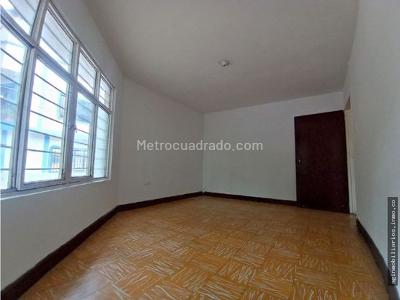 Casa de 5 alcobas en venta en La Base, Cali, 230 m² · foto 4 de 20