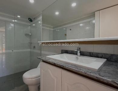Apartamento en venta en Castropol, Medellín · foto 8 de 20