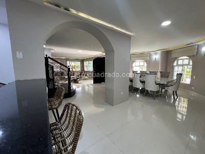 Casa de 5 alcobas en arriendo en El Ingenio, Cali, 700 m² · foto 6 de 20