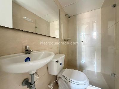 Apartamento en venta en Pajarito, Medellín · foto 6 de 7
