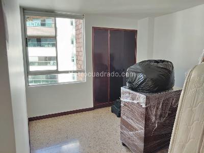 Apartamento en venta en Laureles, Medellín · foto 8 de 20